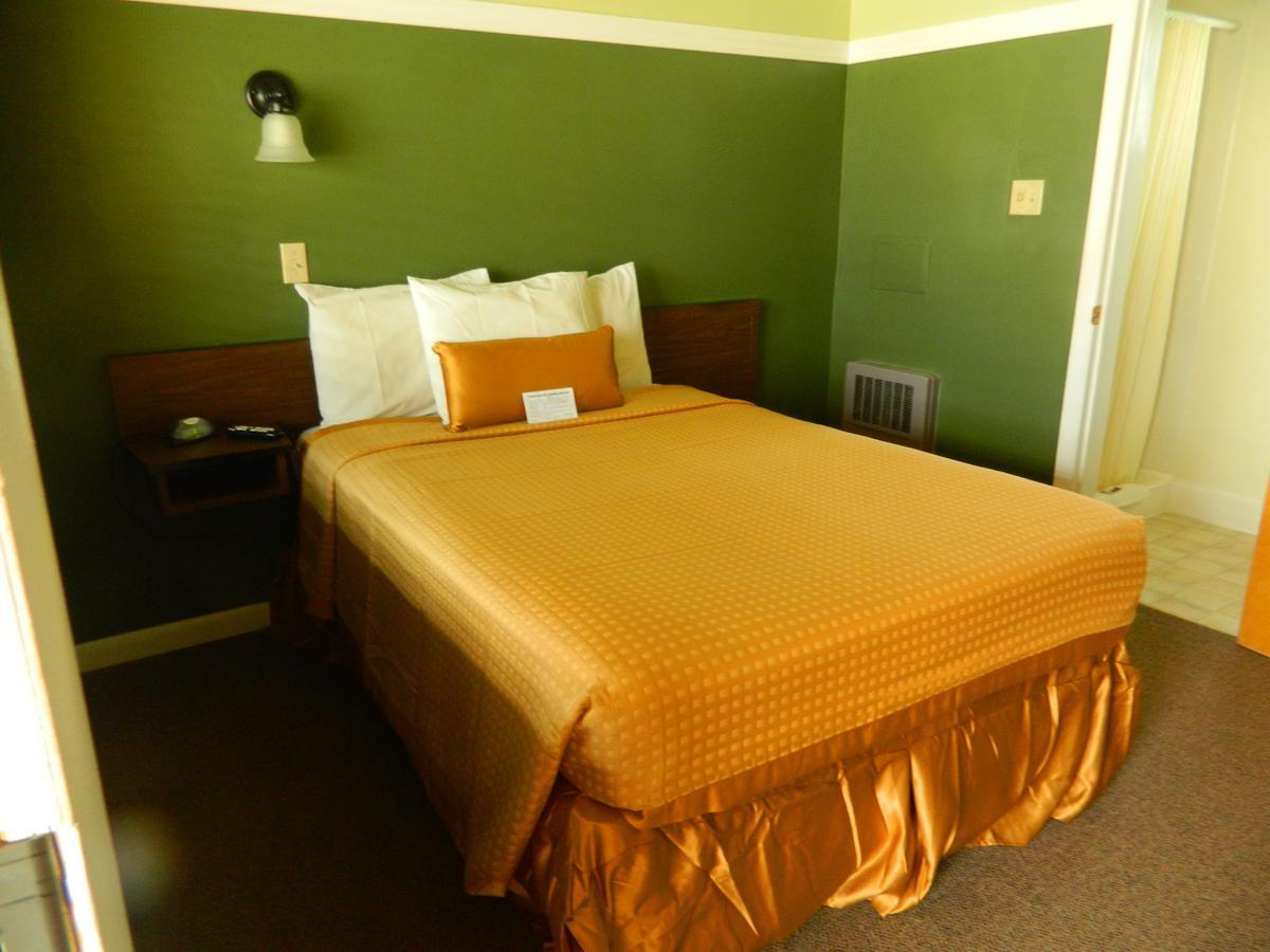 Country Motor Inn Livingston Eksteriør bilde